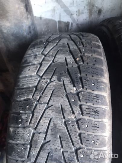 Nokian Tyres Hakkapeliitta SUV 28L/60 R18
