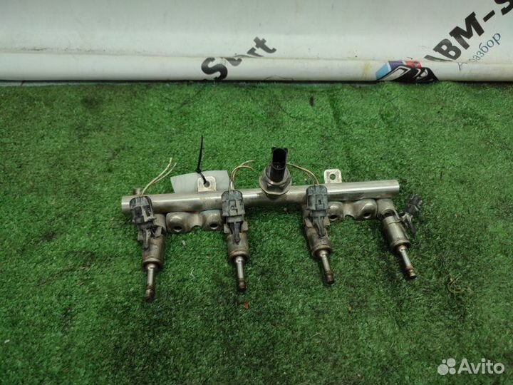 Топливная рейка Bmw 116I F20 N13B16A 2012