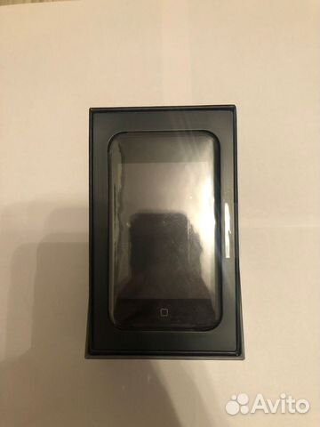 Apple iPod touch 1 8 gb новый