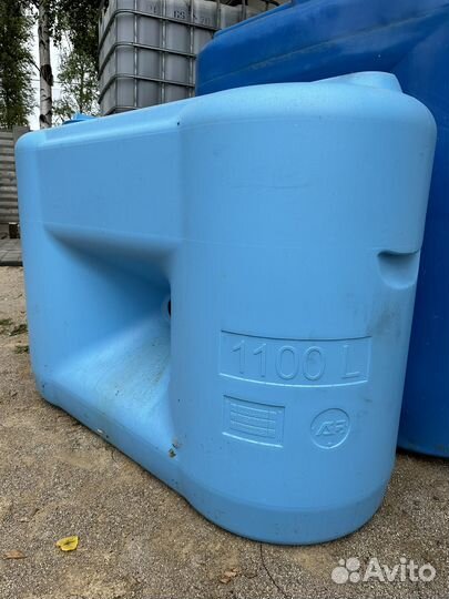 Бак для воды пластиковый 1100л