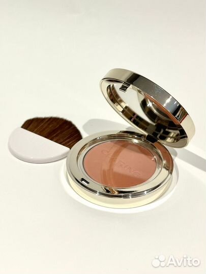 Clarins румяна 03 cheeky rose