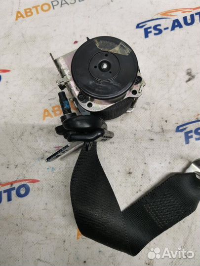 Ремень безопасности Ford Fiesta MK5 1.4 fxja 2007