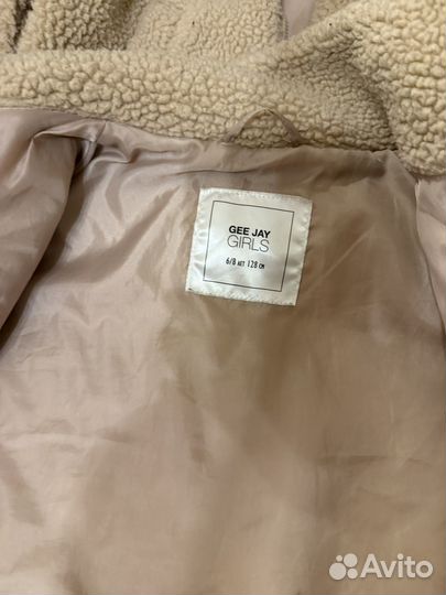 Курточка для девочки 128