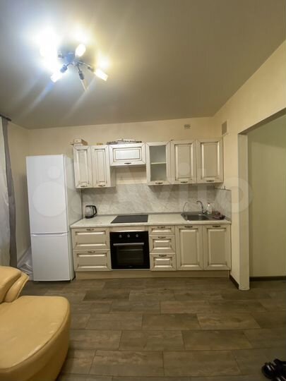 2-к. квартира, 43 м², 22/25 эт.