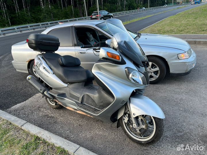 Burgman (SkyWave) 650