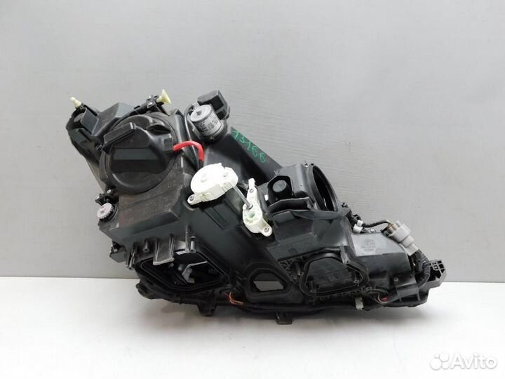 Фара левая Lexus LS460/LS460L/LS600h/LS600hL