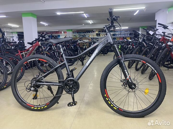 Велосипед алюминиевый R27.5 новый