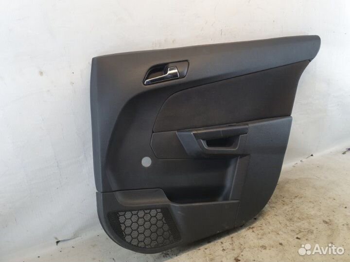 Дверная карта задняя правая Opel Astra H Z16XER
