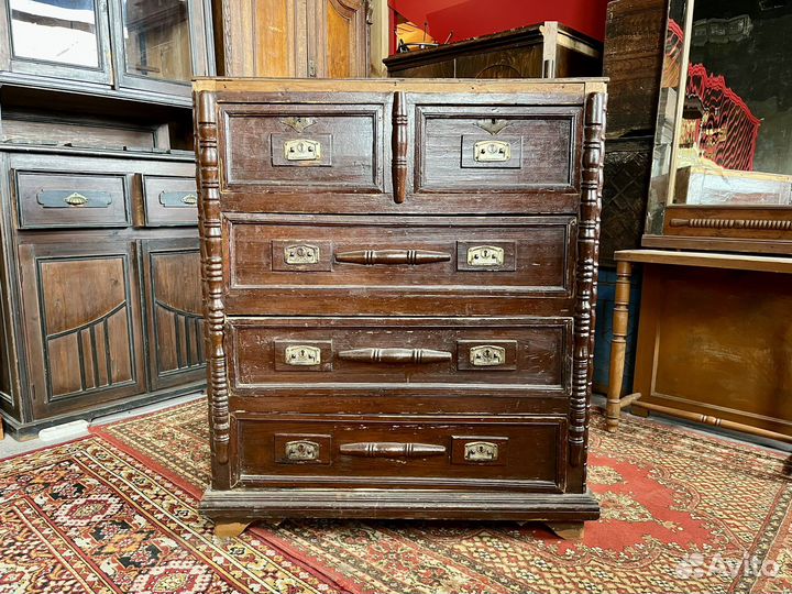 Комод старинный