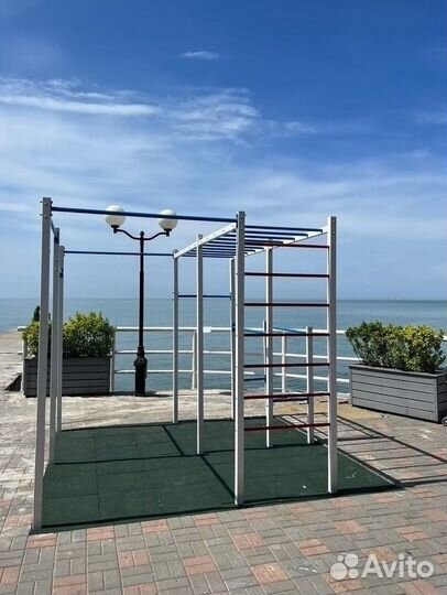 Воркаут площадка