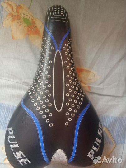 Седло спортивного велосипеда