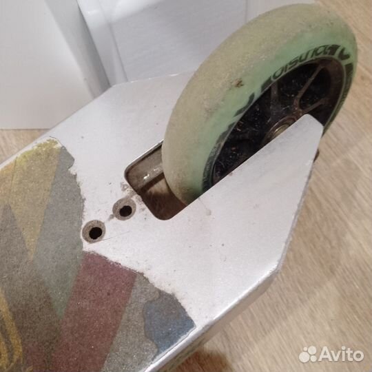 Трюковой самокат кастом парк