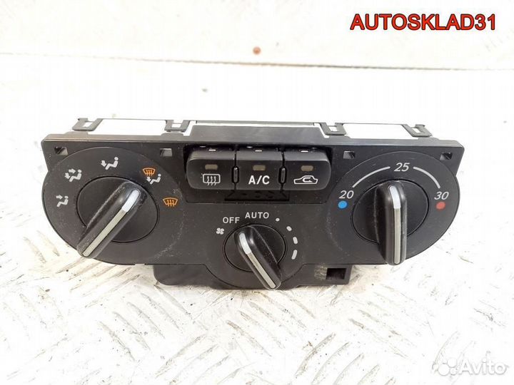 Блок управления отопителем Subaru Impreza G11