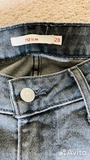 Джинсы фирменные женские Levis