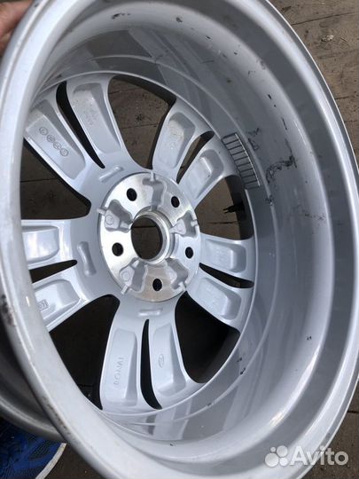 Оригинальный новый диск KIA Sportage 4