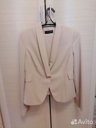 Костюм брючный