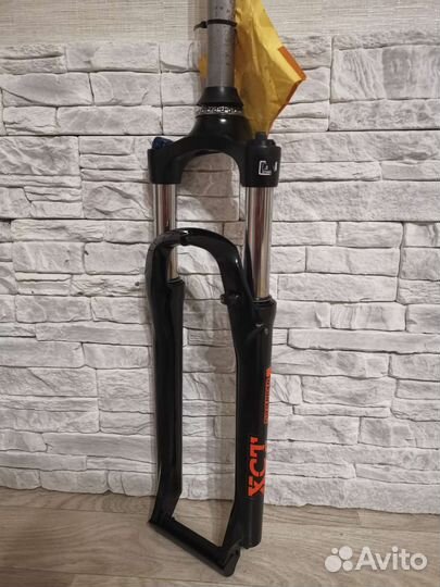 Вилка SR Suntour XCT 27.5