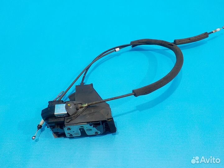 Замок двери передней левой Nissan Juke (F15) 2011