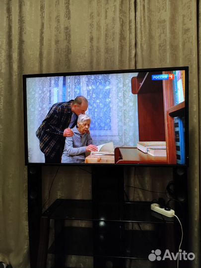 Телевизор NEC 46