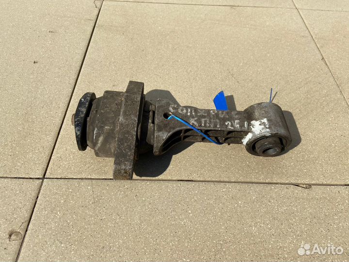 Подушка кпп Hyundai Solaris