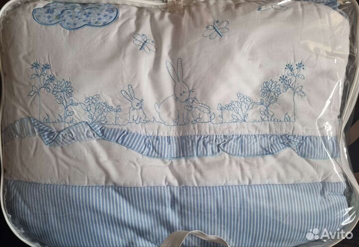 Комлект в кроватку