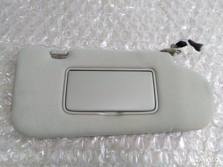 Козырек солнцезащитный Infiniti 45/35 (S50)