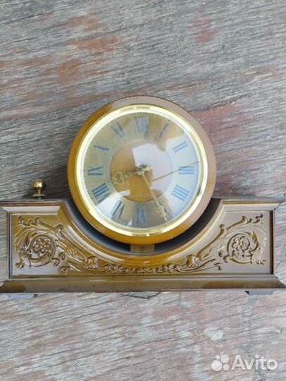 Часы настольные СССР