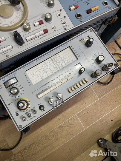 Генератор сигналов Г4-116