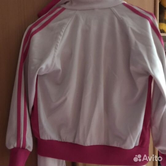 Спортивный костюм для девочки