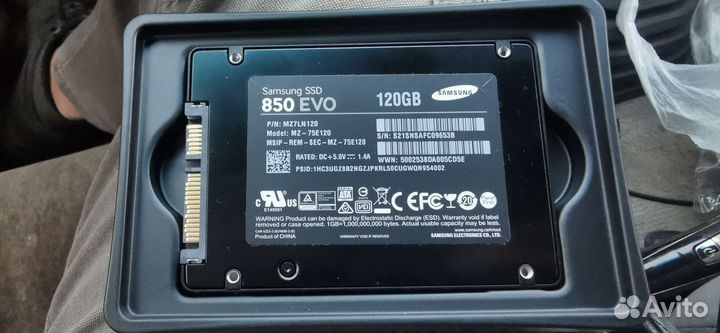 SSD диск Samsung 850 EVO. 120 Гб