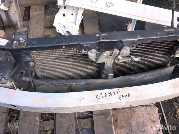 Рамка радиатора, телевизор Mitsubishi Diamante