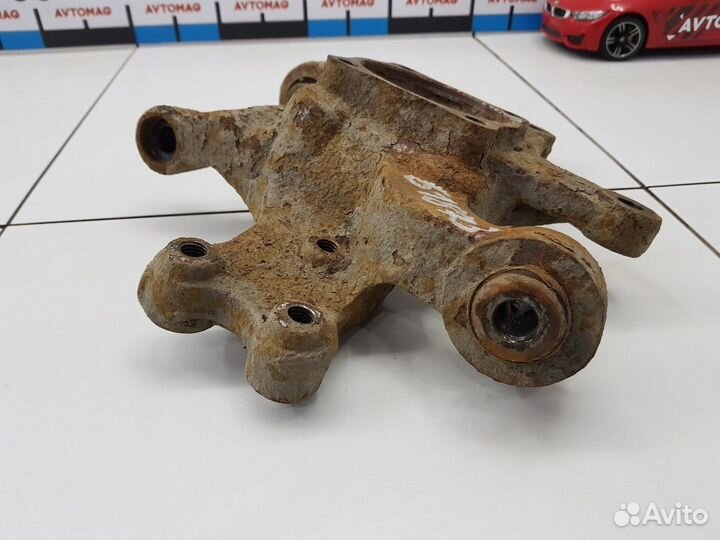 Кулак поворотный задний правый (Opel Antara)