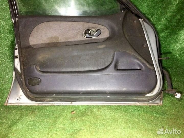 Дверь передняя левая Mitsubishi Eterna E52A