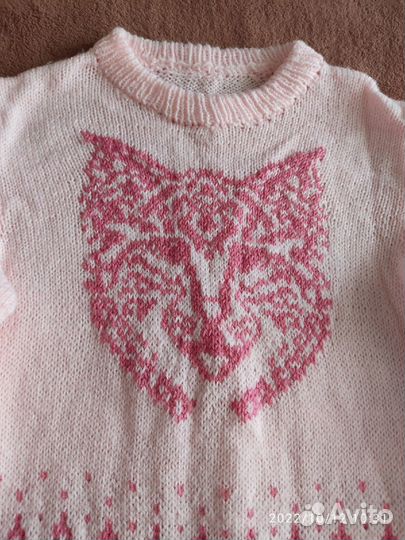 Свитер ручной работы