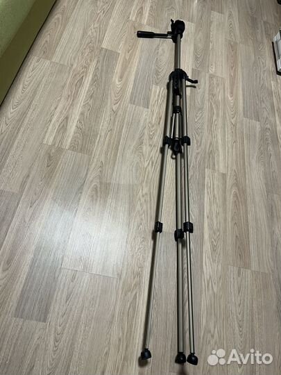 Штатив Rekam RT-M42