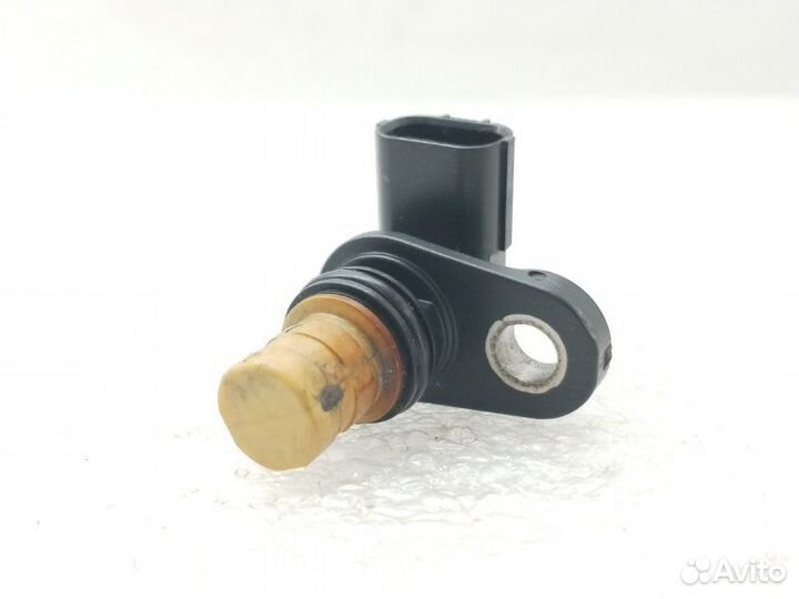 Датчик положения коленвала Mazda 3