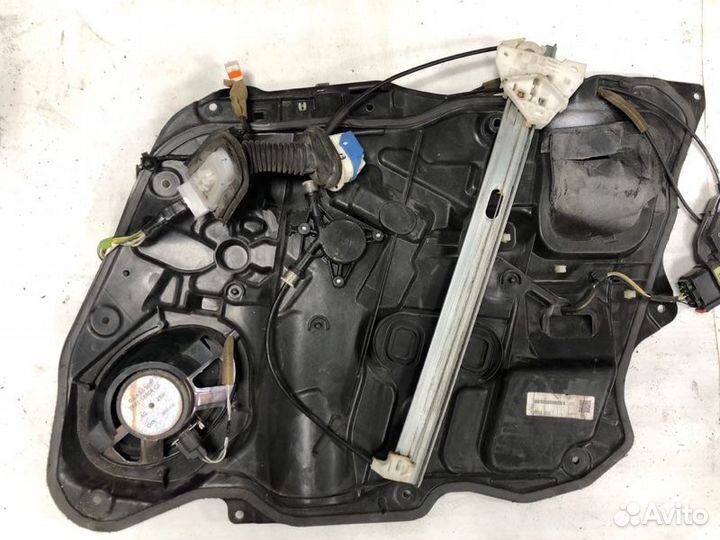 Панель двери передний левый Mazda Mazda3 BK L3VE