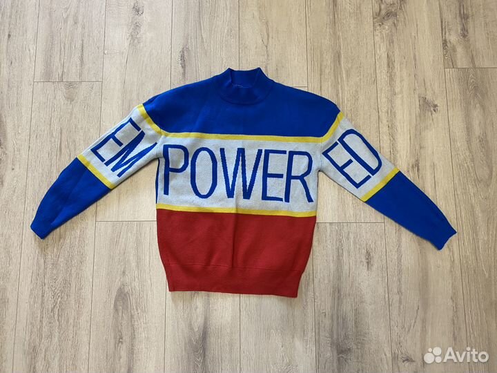 Свитер женский (S)