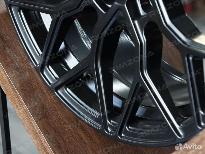 Литые диски R20 для Volkswagen. Арт3260