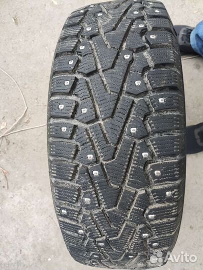 Pirelli Ice Zero 205/55 R16 94T