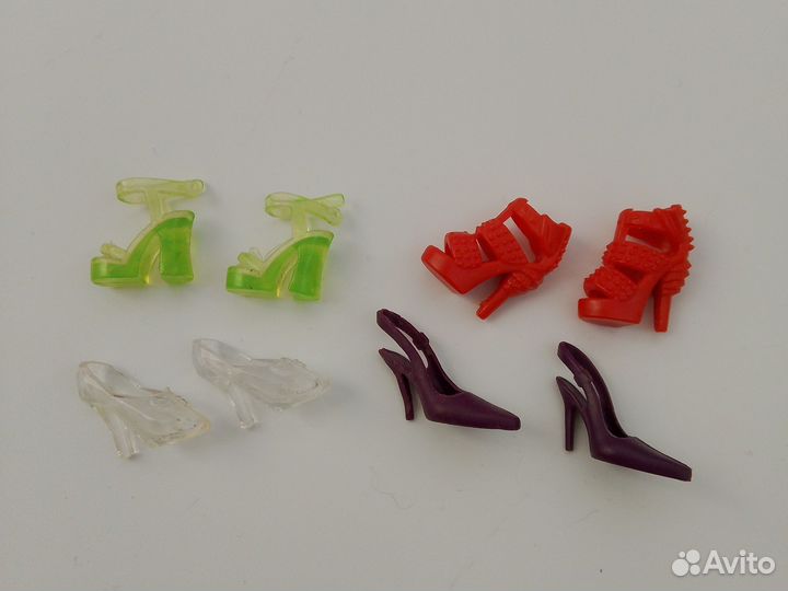 Обувь для куклы