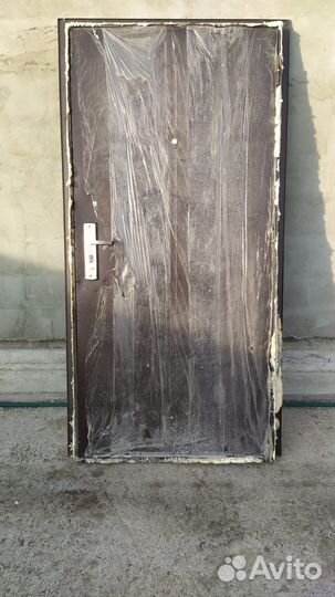 Дверь входная железная бу