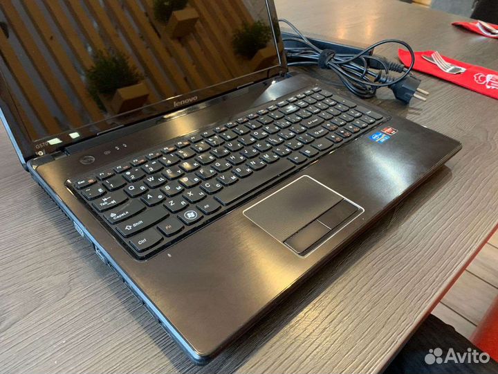 Мегамощный Lenovo i5/12gb/SSD/2Видео для всего