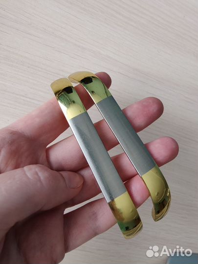 Дверные ручки для мебели