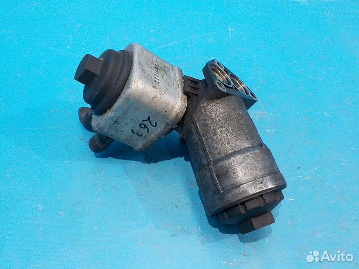 Корпус масляного фильтра volkswagen Passat CC 2008