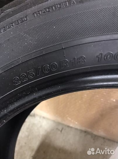 Yokohama BluEarth E51 225/60 R18