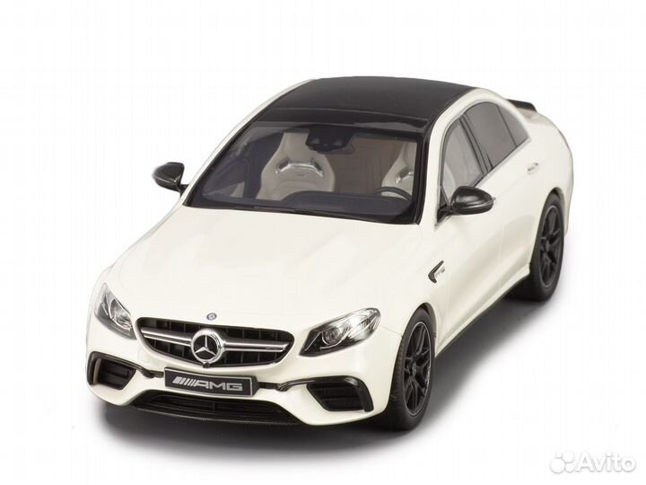 1:18 Mercedes-Benz E63 S AMG (w213) Designo Diaman