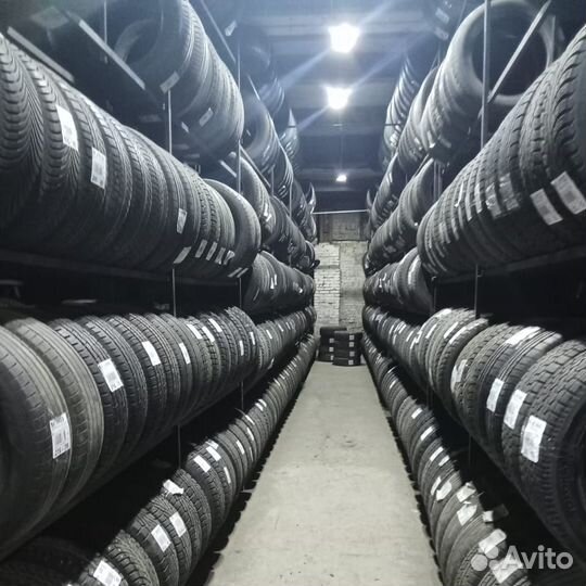 Goodride SW601 215/60 R16 99H