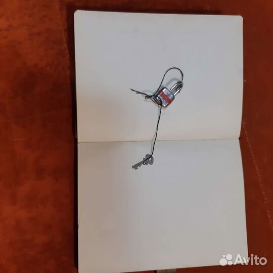 Ежедневник винтажный с замком новый