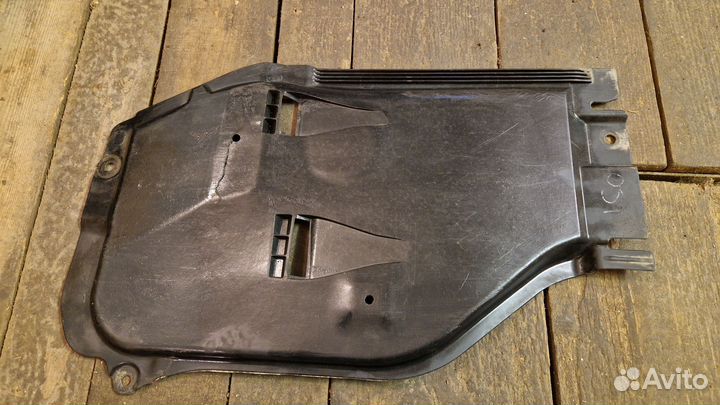 Защита двигателя MB Gla X156